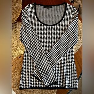 WHBM | Black White Houndstooth Scoop Neck Sweater